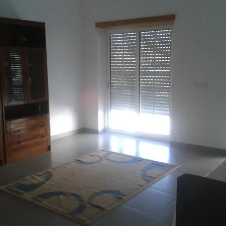 Mario Fanha Apartman *